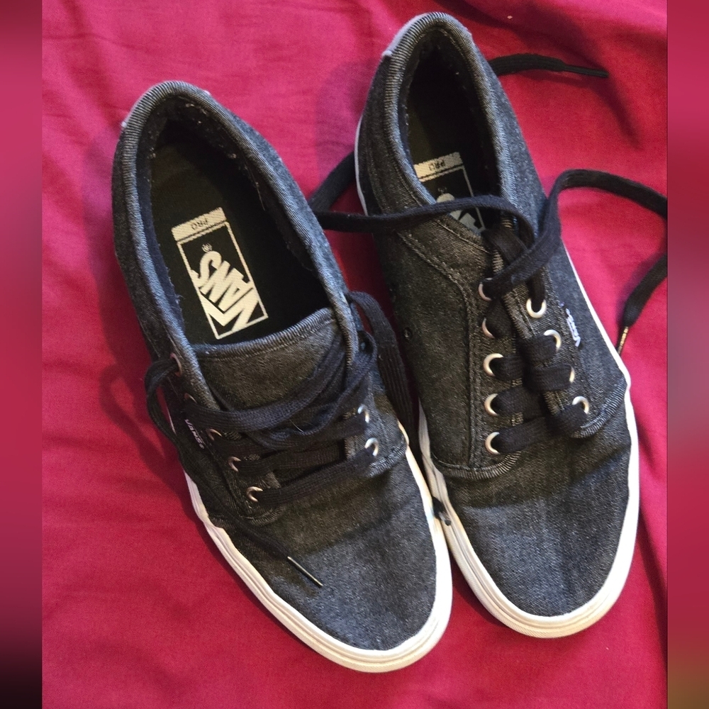 Vans Black Canvas Sneakers 6.5 Skateboard Shoes - Picture 1 of 7